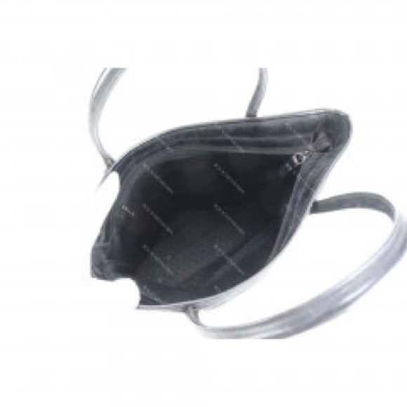 Gucci Black Canvas Handbag W COA - Picture 4 of 4